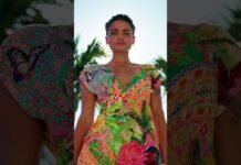 Step contained in the Pool Haus✨